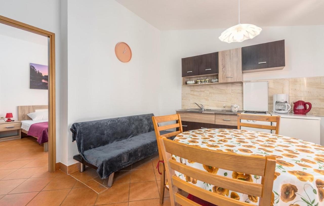 Apartments Stanko Fažana Dış mekan fotoğraf
